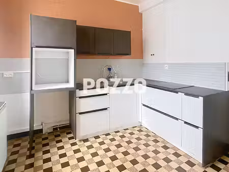 location : appartement t4 à avranches