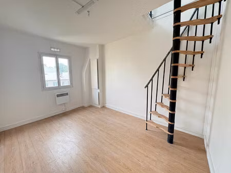 appartement 2 pièces 25 m² à vendre / acheter la plaine saint denis 93210 ? | era immobili