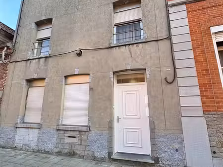 immeuble de rapport à vendre à rue de roucourt 102 péruwelz (vbe53315)