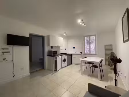 location appartement 2 pièces 34 m² à vals-les-bains (07600)