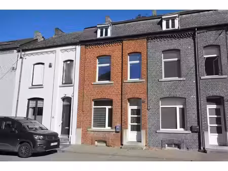 maison à vendre à boulevard du fort 19 mariembourg (vbe53169)