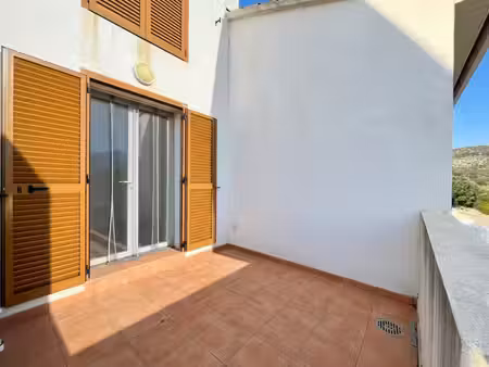 a vendre- studio 24.70 m2  terrasse - oletta