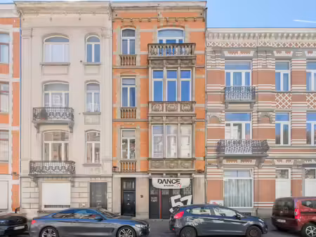 bureaux à vendre à rue des francs 51 etterbeek (vbe53110)