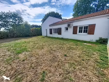 vente maison 4 pièces 110 m² mirambeau (17150)