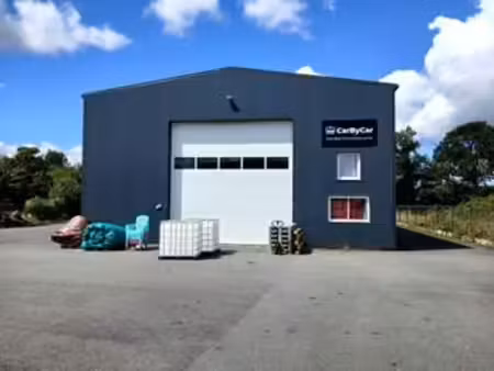 vente bureaux et commerces à plouigneau (29610) : à vendre / 273m² plouigneau