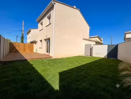 location meublée maison 4 pièces 103 m² à aucamville (31140)  1 600 €