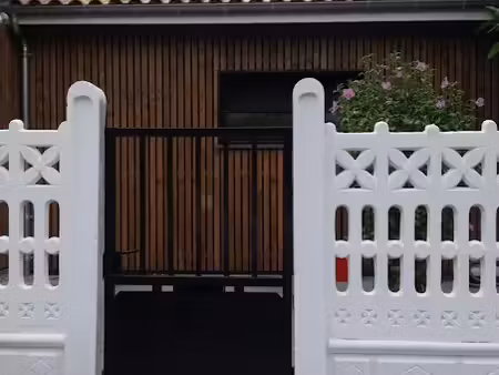 location meublée maison 4 pièces 80 m² à merignac (33700)  1 500 €