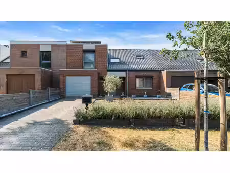 huis te koop in beringen met 3 slaapkamers