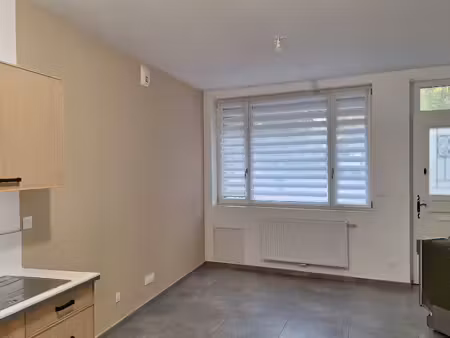 maison t2 quartier rhonelle sans extérieur