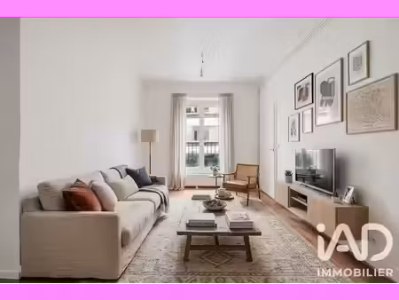 appartement à paris (75010)