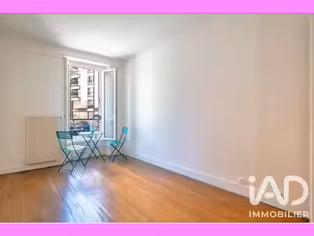 appartement à paris (75019)
