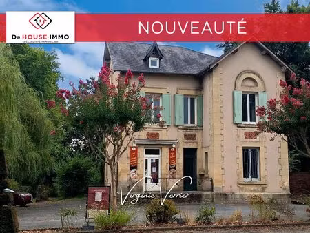 maison pierre 190 m² t10 + 2.586 m² terrain - 24390 hautefort