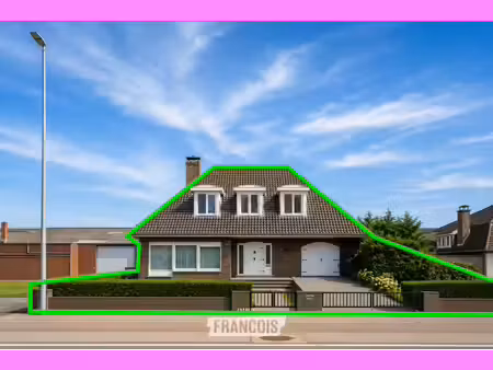 huis te koop in leffinge met 4 slaapkamers