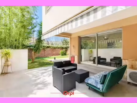 location appartement 2 pièces 41 m² à marseille 8 (13008)