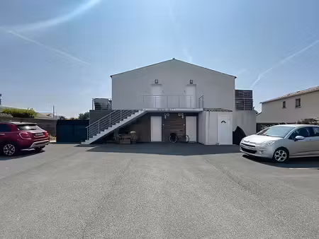 location appartement 3 pièces 55 m² à fouras (17450)  635 €