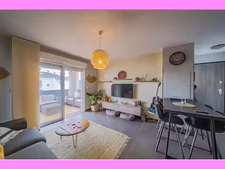 location meublée appartement 3 pièces 55 m² à lucciana (20290)  870 €