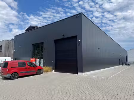 commercieel te huur in weelde