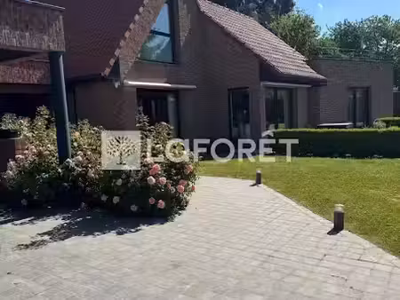 location maison 9 pièces 402.26 m² à genech (59242)  3 800 €
