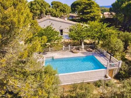 vente maison 4 pièces 135 m² castillon-du-gard (30210)