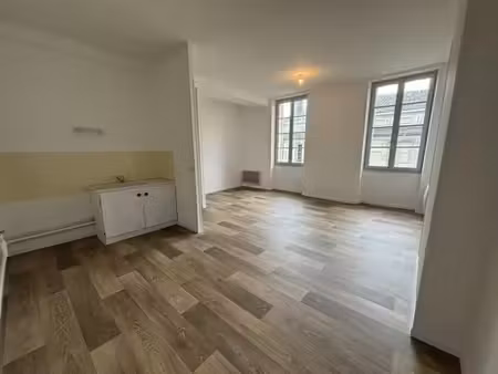 vente appartement 2 pièces 48 m² sainte-foy-la-grande (33220)