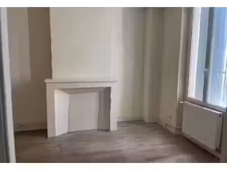 location maison 3 pièces 95 m² à pineuilh (33220)