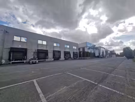 commercieel te huur in kasteelbrakel