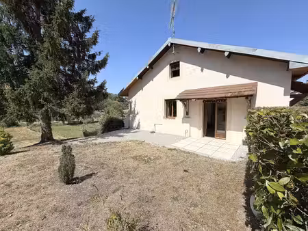 ste colombe en auxois - jolie maison de 90m² avec grand terrain