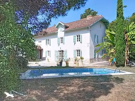 vente maison 6 pièces 220 m² hagetmau (40700)