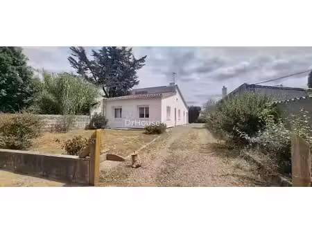 vente maison 4 pièces 70 m² à saint-denis-du-payré (85580)  167 500 €