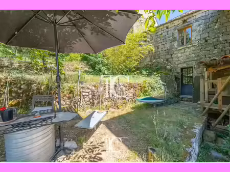 vente maison 4 pièces 109 m² à chambonas (07140)  225 000 €