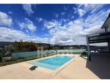 villa contemporaine avec piscine chauffée - entre annecy et genève