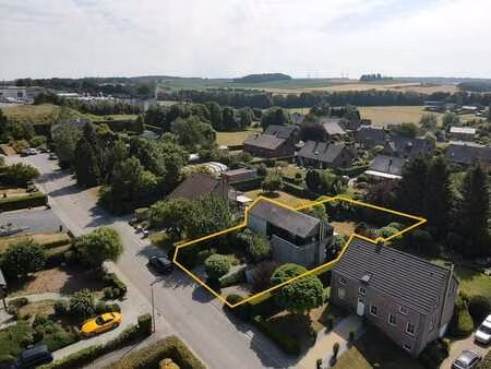 villa 4 façades avec possibilité de 4 chambres dans un quart
