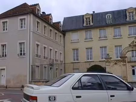 location appartement t1 à nevers (58000) : à louer t1 / 30m² nevers