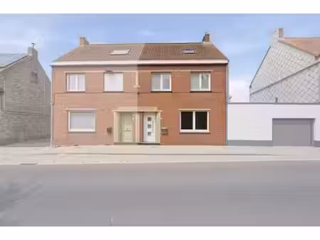 maison de caractère avec 4 chambres à houtem