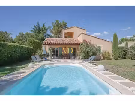 maison de luxe à vendre à saint-saturnin-lès-apt