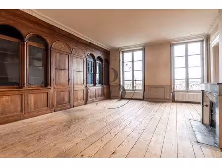 appartement de luxe à vendre dans le quartier le lac-bacalan