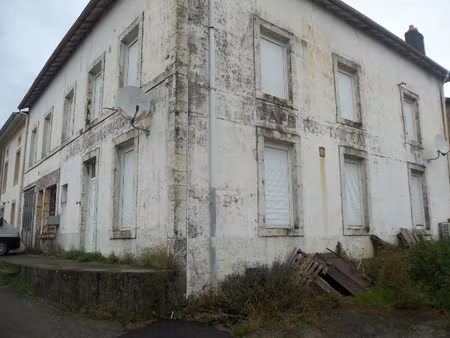 vente maison 7 pièces 250 m² à baccarat (54120)  55 000 €