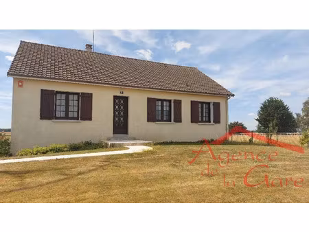 location maison 3 pièces 85 m² à sézanne (51120)  670 €