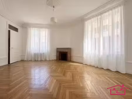 vente appartement 4 pièces 111 m² lyon 6 (69006)