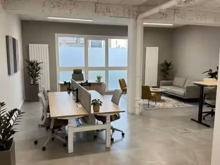 vente commerce 56 m² bron (69500)