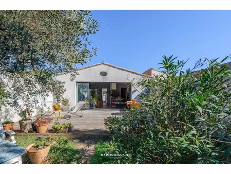 vente maison 5 pièces 125 m² à la couarde-sur-mer (17670)  837 000 €