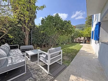 vente villa 7 pièces 164.25 m² à vence (06140)  740 000 €