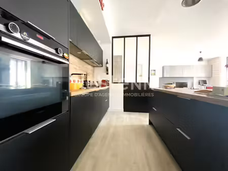 appartement à vendre à vannes t3 rénové hyper centre port