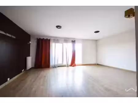 vente appartement 3 pièces 74.01 m² à massy (91300)  180 000 €