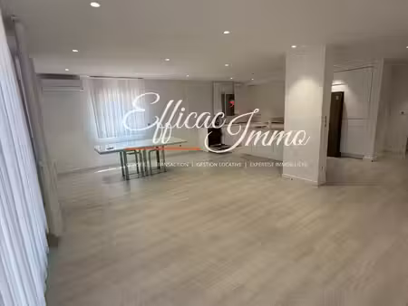 bien à usage mixte de 154 51 m² avec garage  jardin et prestations haut de gamme