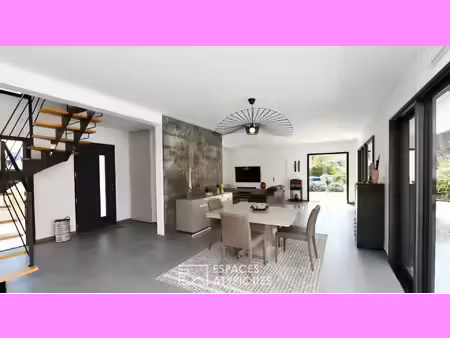 unique à la vente - elégante villa d'architecte aux portes de l'océan