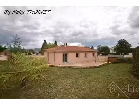 dépt 63  issoire  maison de plain pied  t3  garage et terrai