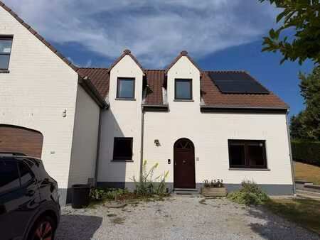 maison de standing - 4 chambres -peb b - ohain (lasne)
