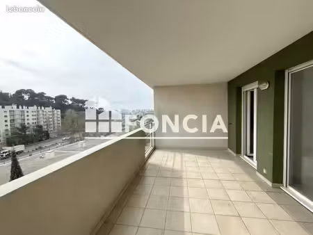 appartement 3 pièces 63 m²