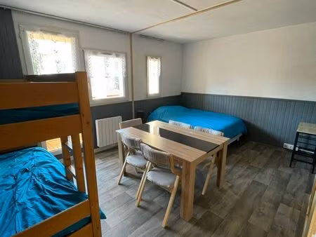studio meublé 25 m² – centre prémanon – ascenseur – parking – 480 cc